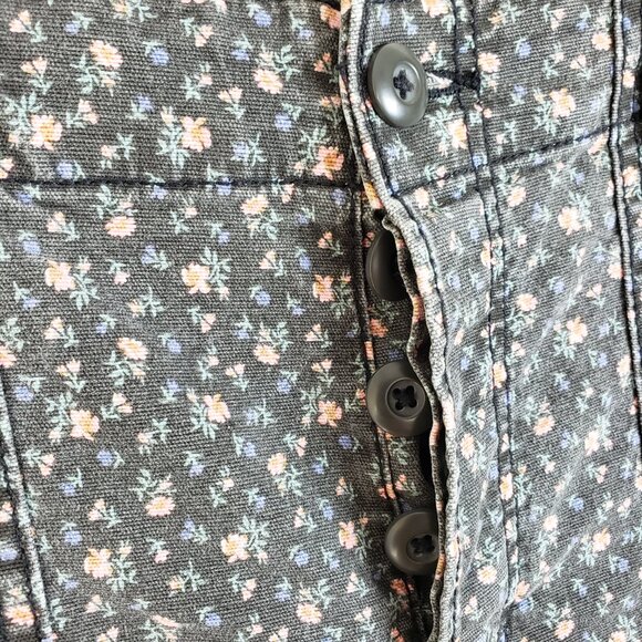 American Eagle Mom Jeans Mini Floral Print Button Fly Tapered Utility sz 10 Long - Picture 7 of 11